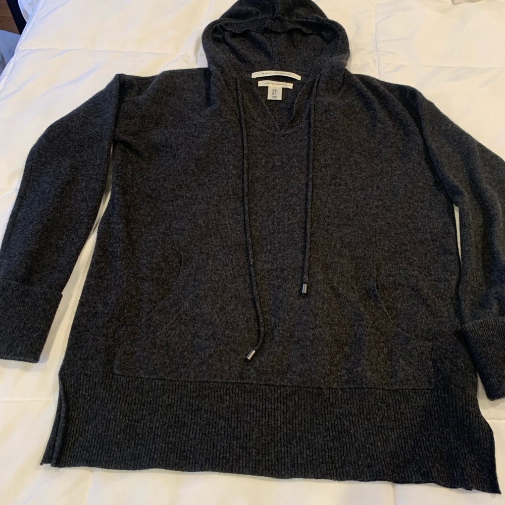 Light weight cashmere blend sweater